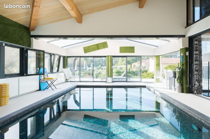 Propriété 7 pièces 237 m²