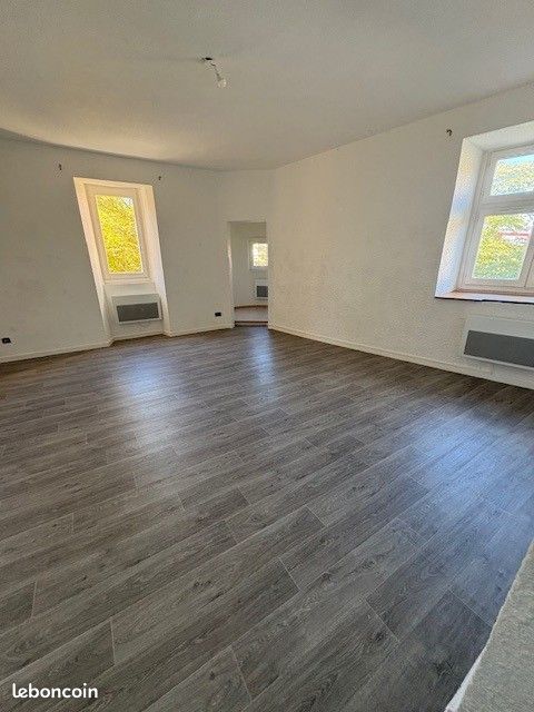 Appartement 4 pièces 86 m² · à La Verpillière · 86 m² · 916 €/mois