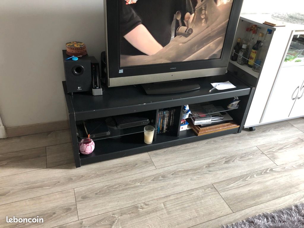 Meuble télévision (image 2)