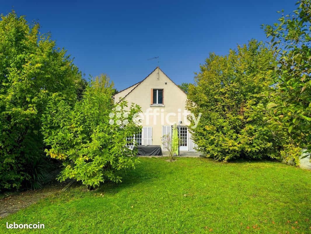 Maison 8 pièces 165 m² · à Meaux · 165 m² · 415 000 €