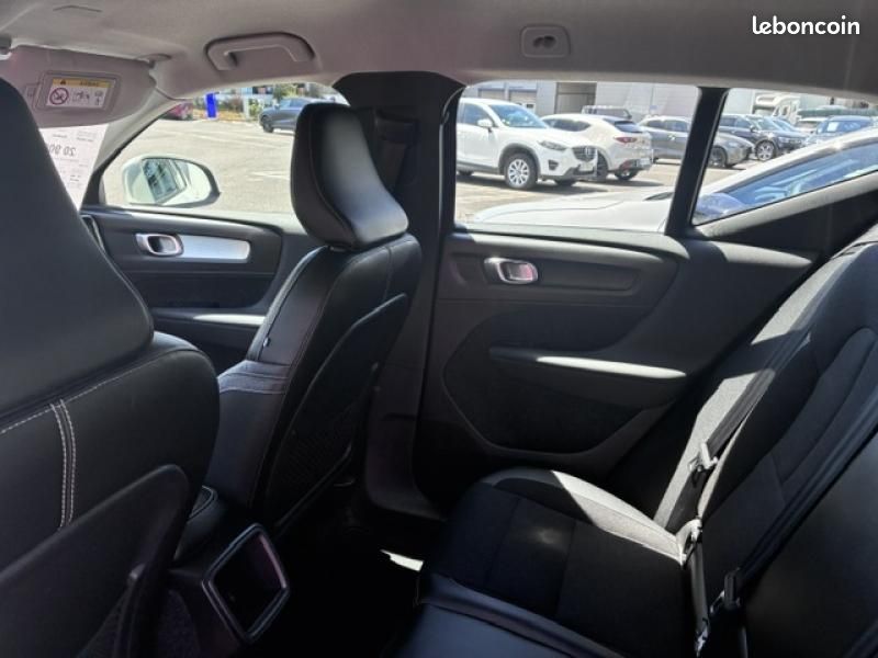 Volvo XC40 T3 156ch Business (image 13)
