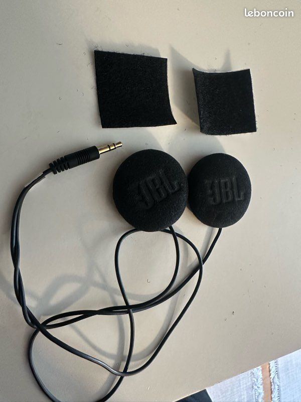 Écouter JBL Cardo intercom Bluetooth prise jack compatible pour casque moto comme neuf (image 1)