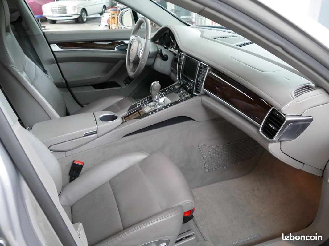 Porsche Panamera 4S 4.8 V8 400CH - 2ème Main - Historique Complet - Toit Ouvrant - Sièges Mémoires Chauffants - Régulateur - 90 000KM (image 6)