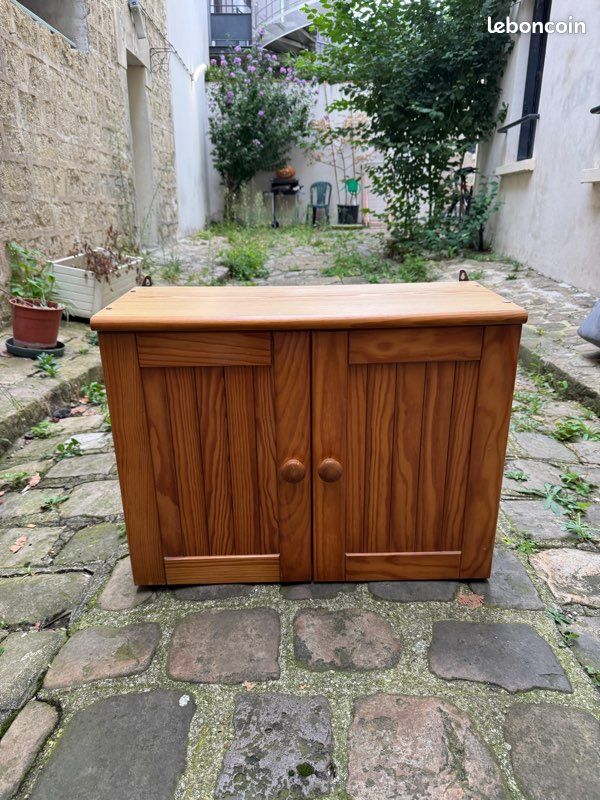 Étagère et deux table (image 3)