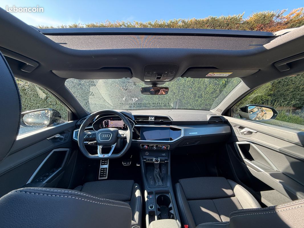 Audi Q3 S-line Sportback 35 2.0 TDI S-tronic7 150 ch (image 8)