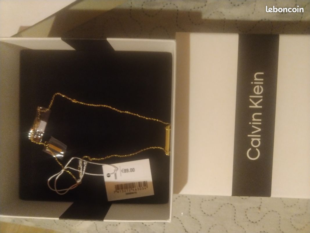 Joli collier Calvin Klein (image 5)