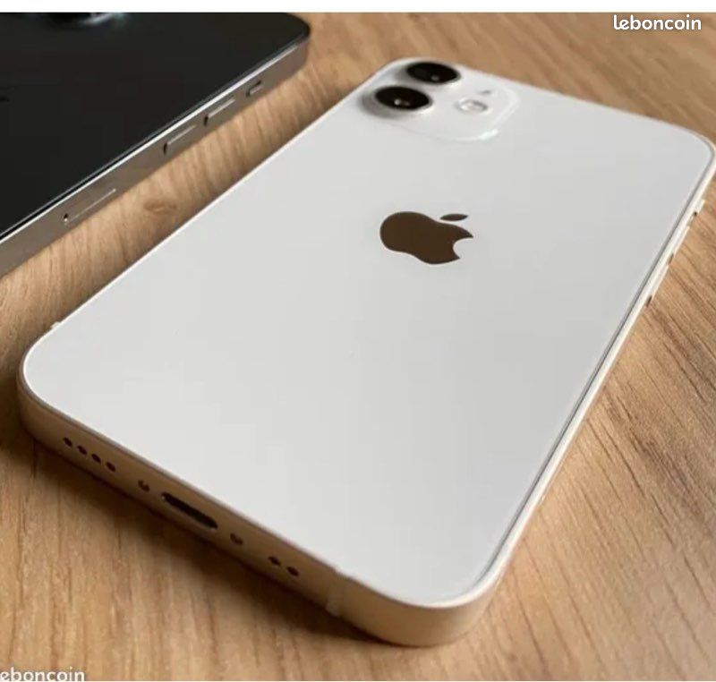 Iphone 12 (image 3)