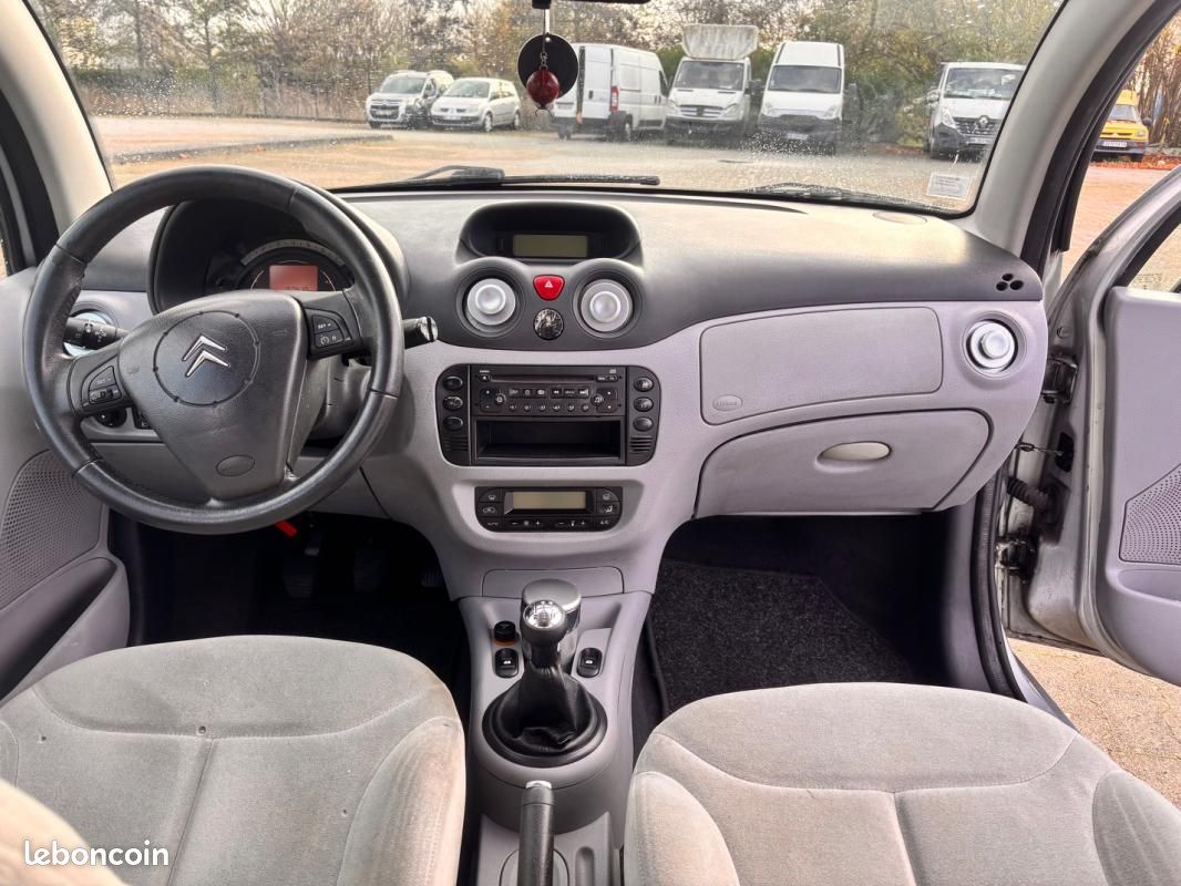 Citroën C3 1.4 i 75 CH (image 11)