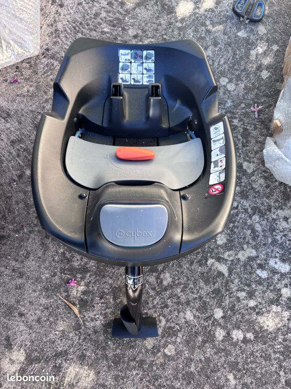 Lot Coque et base iso cybex (image 5)
