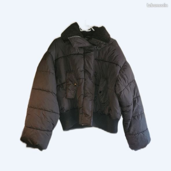 Doudoune femme jennyfer neuf Vêtements