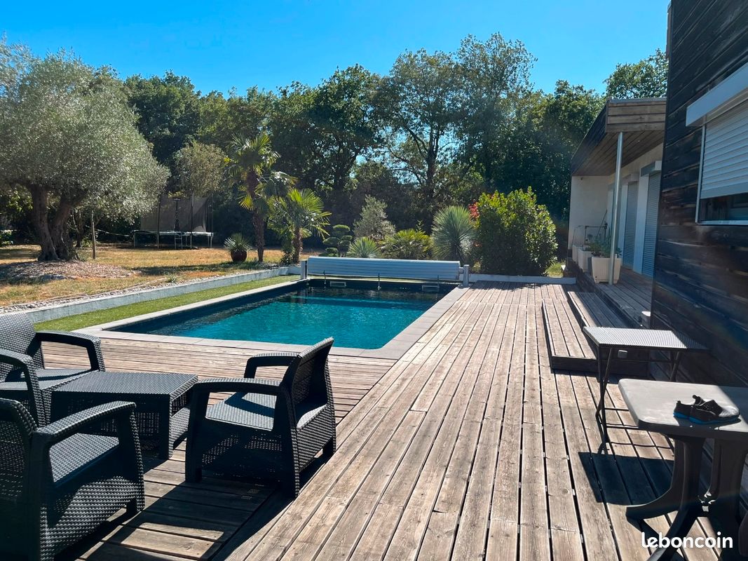 Maison 4 pièces 143 m² · à Saïx · 143 m² · 385 000 €