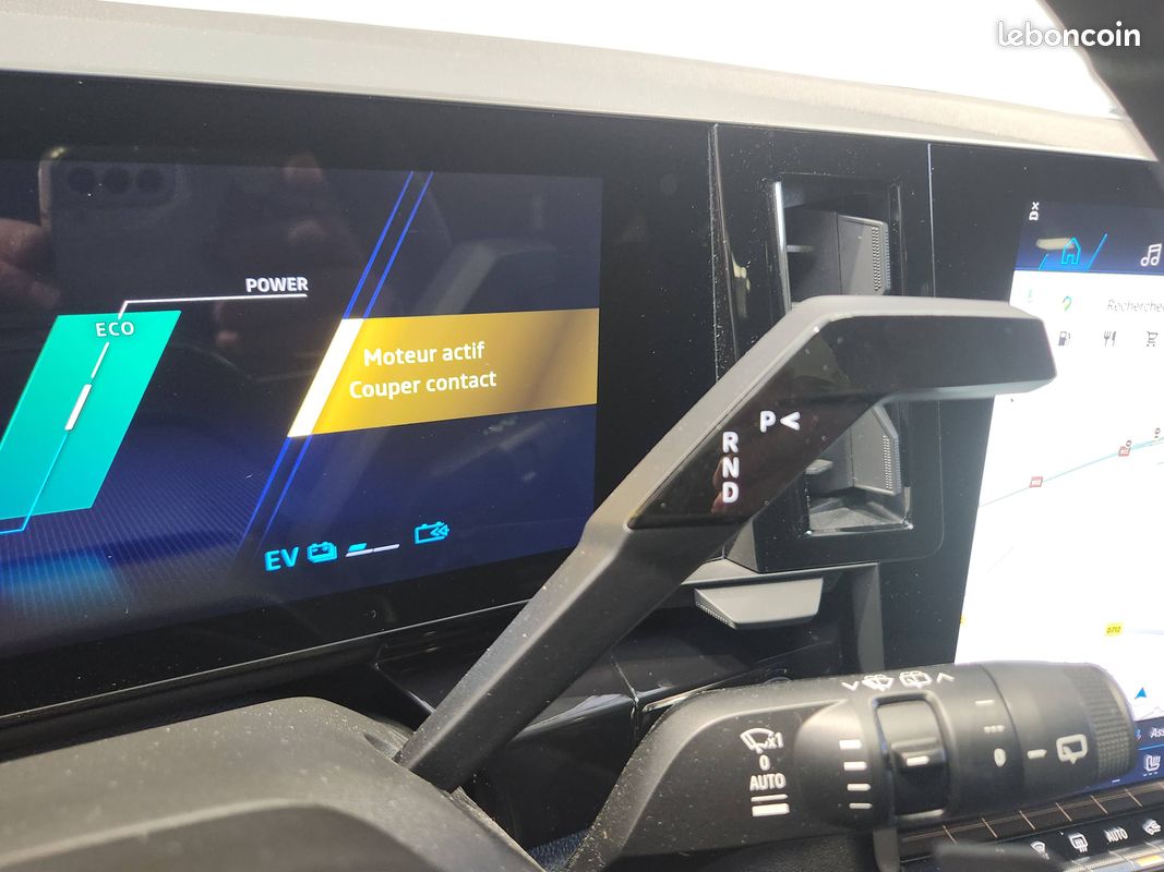 RENAULT Austral full hybrid E-Tech 200 ch Esprit Alpine (image 15)