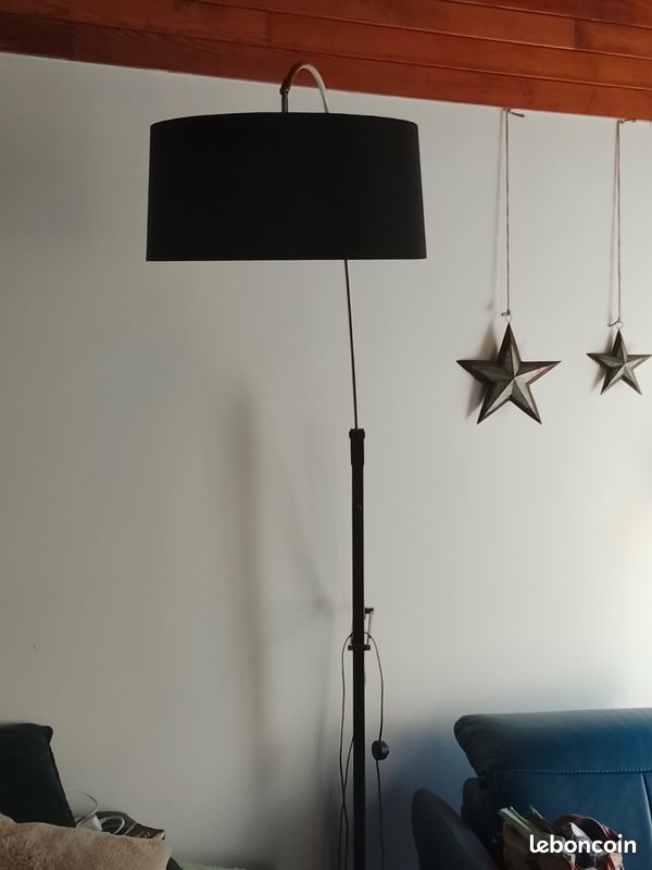 Lampe sur pied design noir (image 3)
