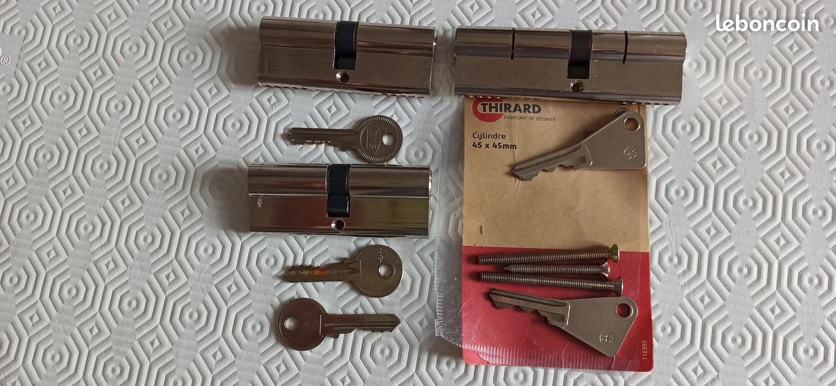 Lot de 3 barillets de porte THIRARD (image 1)