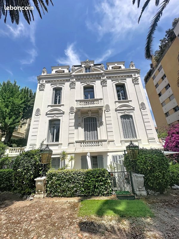 Appartement 2 pièces 63 m² · à Cannes · 63 m² · 1 800 €/mois