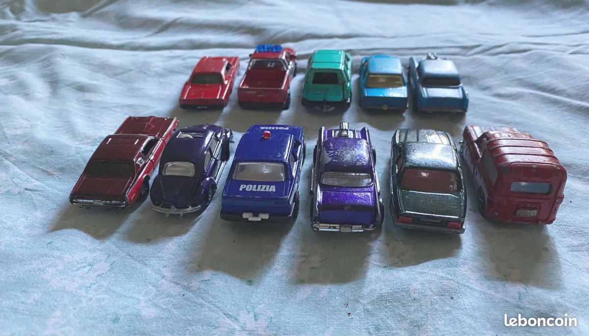Lot de 11 voitures miniatures de Collection dans leurs jus🚗 Pour les passionnés (image 2)