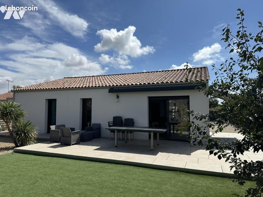 Maison 106 m² · à Saint-Michel-en-l'Herm · 106 m² · 385 800 €