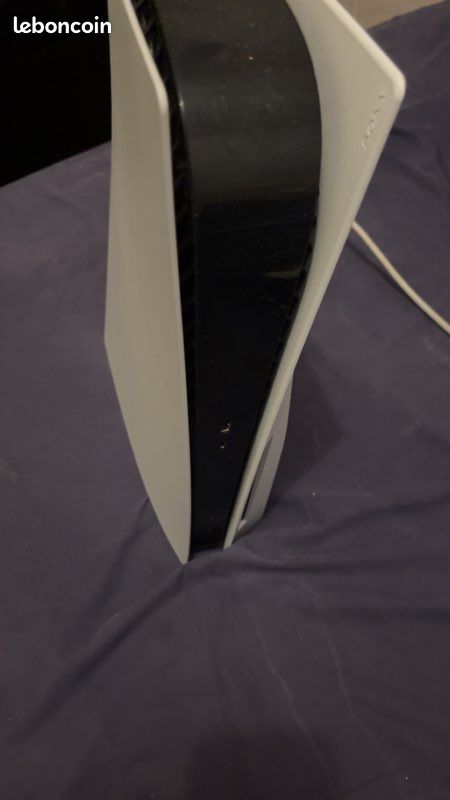 PS5 à vendre pour pièces détachées (image 1)