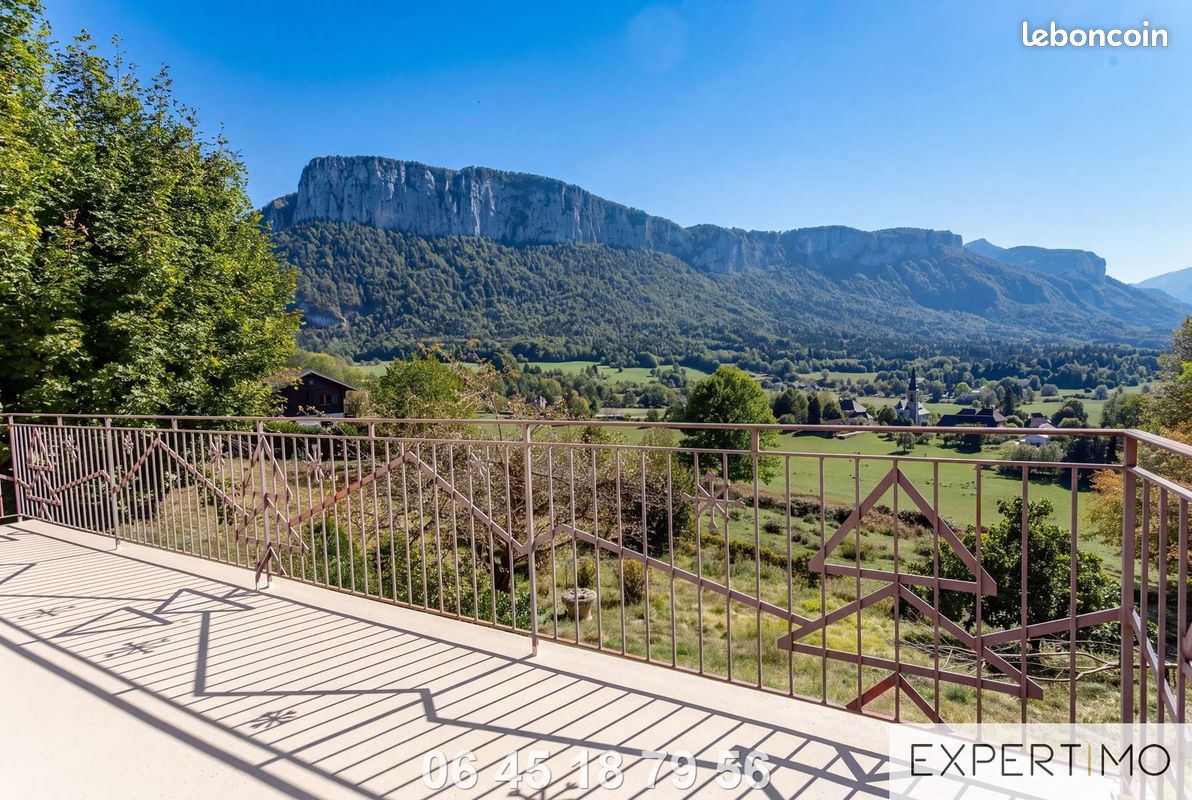 Maison 7 pièces 143 m² · à Saint-Christophe-sur-Guiers · 143 m² · 269 000 €