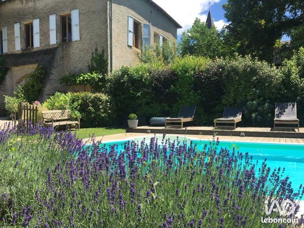 Maison familiale 6 pièces 306 m²