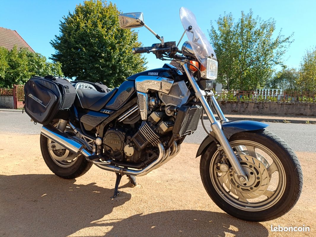 Conduite D'eau Pour Yamaha FZX 750 (1991) - Occasion Fonctionnelle - Sans Marque
