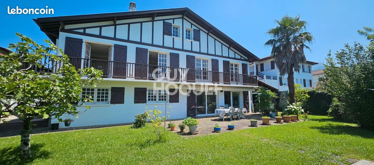 Maison 9 pièces 212 m² · à Ascain · 212 m² · 830 000 €
