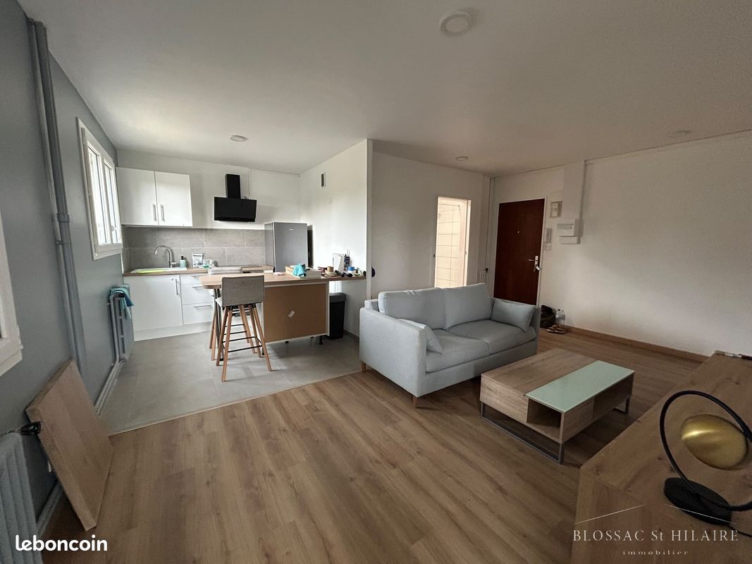 Appartement 3 pièces 47 m² · à Poitiers · 47 m² · 800 €