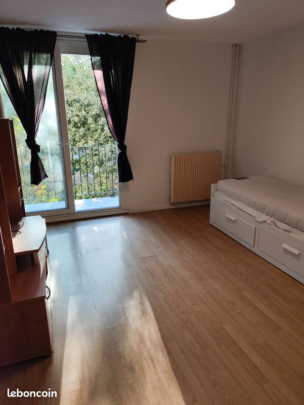 Appartement 1 pièce 35 m² · à Pessac · 35 m² · 670 €