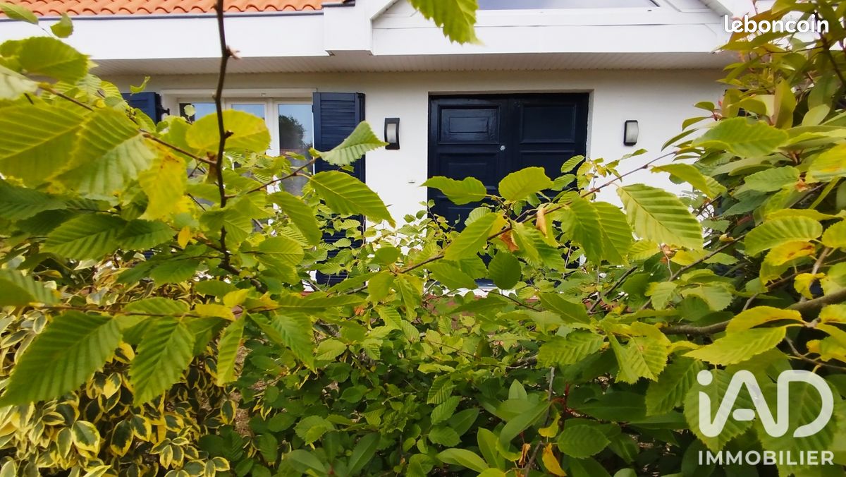 Maison 6 pièces 160 m² · à Le Taillan-Médoc · 160 m² · 495 000 €