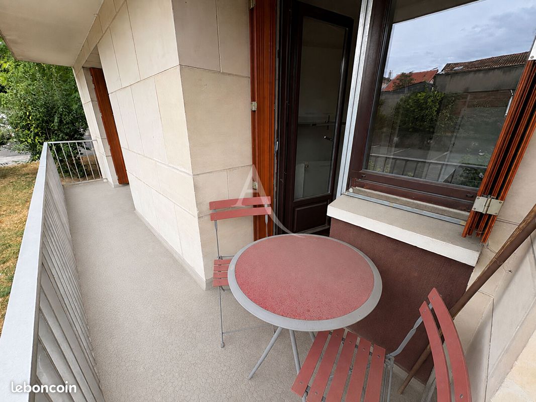 Appartement 2 pièces 49 m² · à Fontenay-sous-Bois · 49 m² · 240 000 €