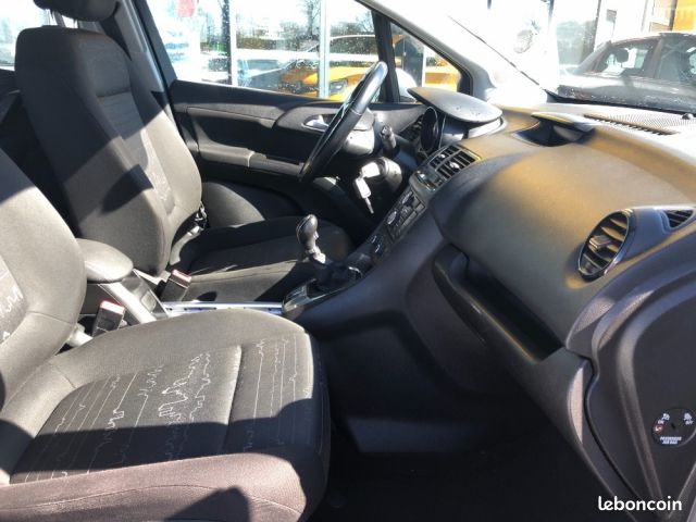Opel Meriva 1.7 CDTI - 110 FAP Enjoy (image 15)