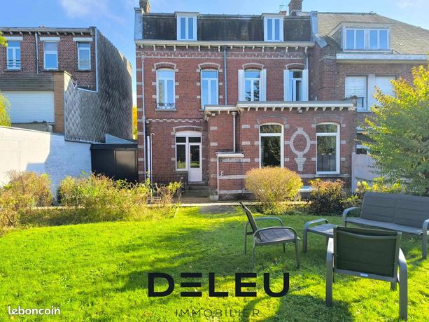 https://img.leboncoin.fr/api/v1/lbcpb1/images/49/a3/de/49a3dea1d9b2a99ad23c085a92c068f692892d2d.jpg?rule=ad-image