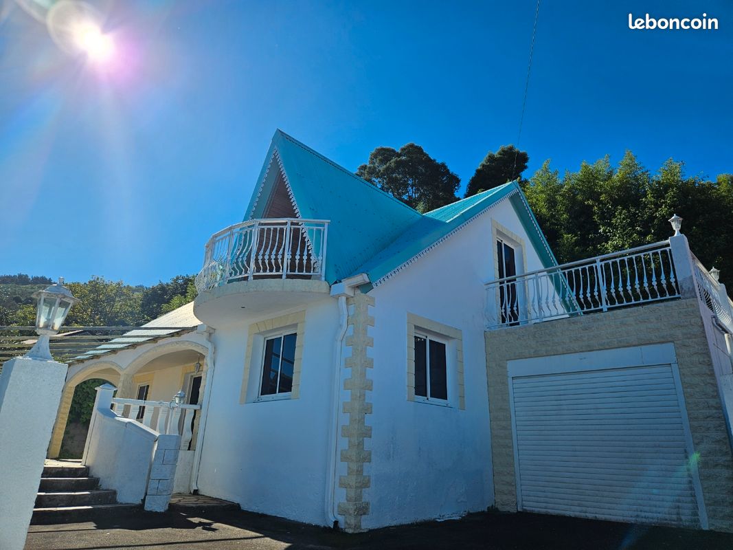 Maison 7 pièces 160 m² · à Saint-Leu · 160 m² · 262 500 €