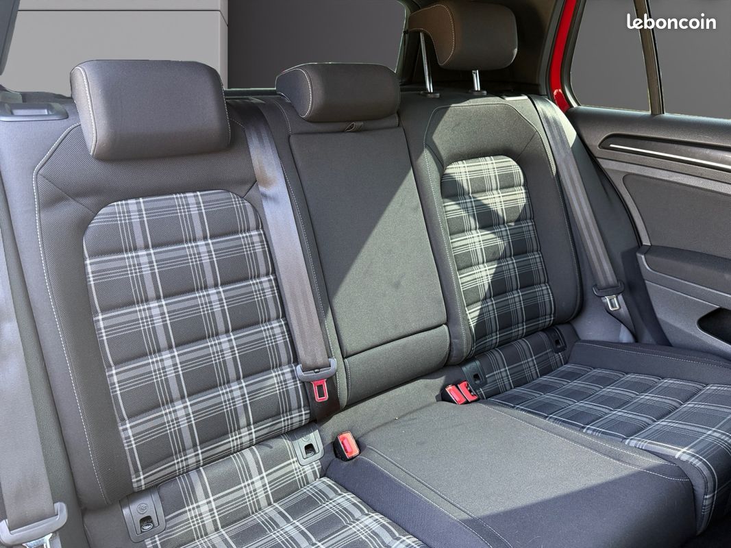 VOLKSWAGEN GOLF VII 2.0 TDI 184 BLUEMOTION TECHNOLOGY GTD DSG6 5P 184Ch Garantie 12 mois (image 14)