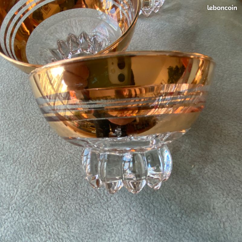 SALADIER PORCELAINE BORD DORE 20.6CM