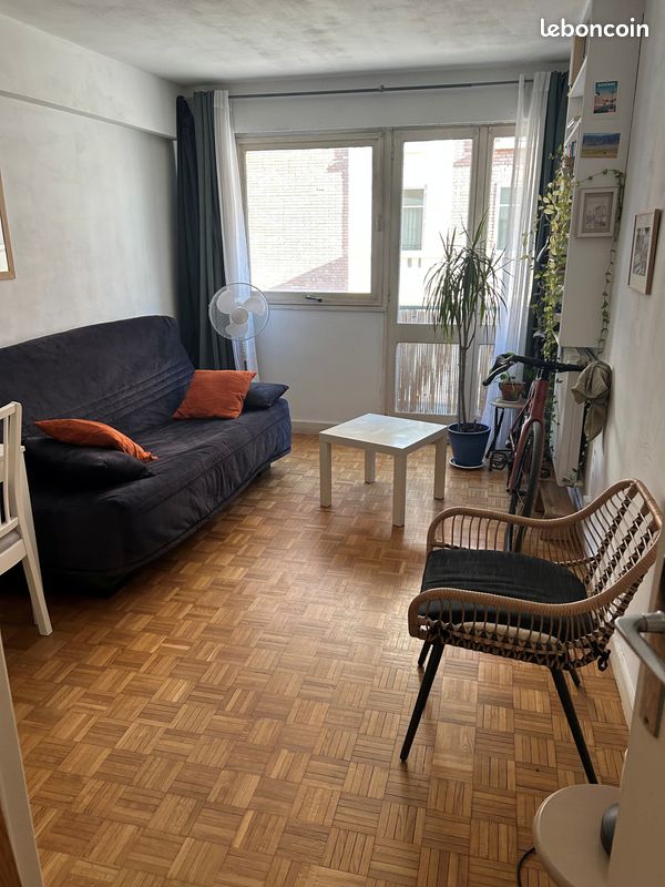Appartement 1 pièce 28 m² · à Paris · 28 m² · 274 000 €