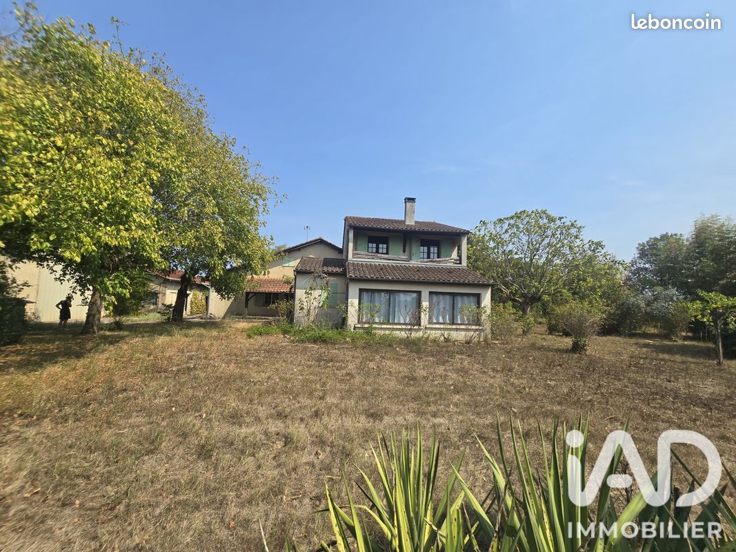 Maison 11 pièces 269 m² · à Prigonrieux · 269 m² · 285 000 €