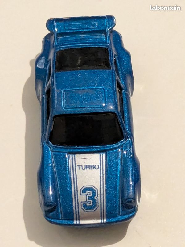 Voiture miniature Maisto, Porche 911 Turbo bleu (image 1)