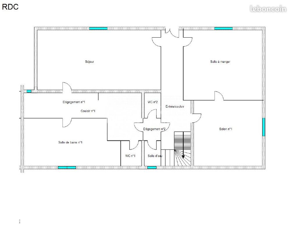 Immeuble 330 m² · à Bénéjacq · 330 m² · 269 500 €
