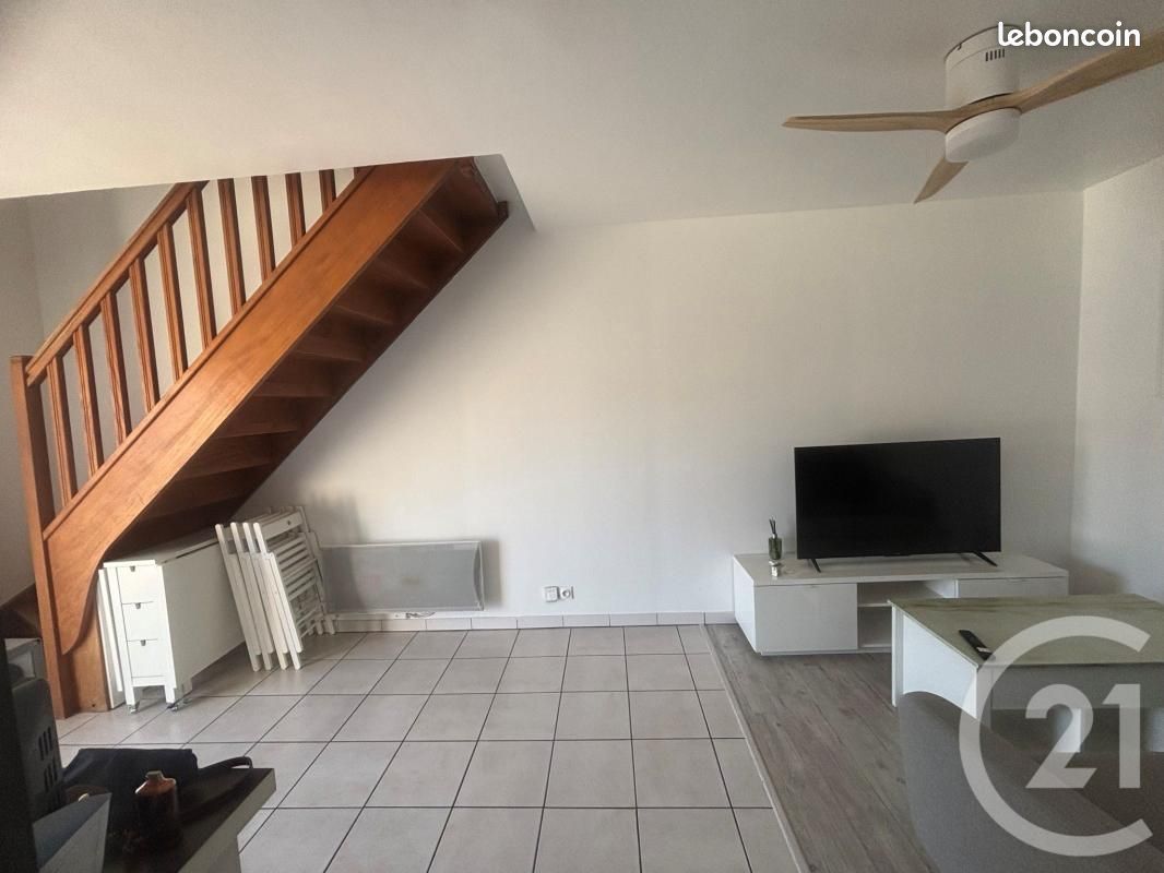 Appartement 2 pièces 56 m² · à Corbeil-Essonnes · 56 m² · 887 €/mois