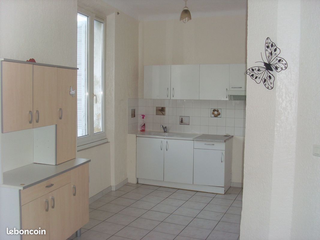 Appartement 2 pièces 35 m² · à Toulon · 35 m² · 569 €/mois