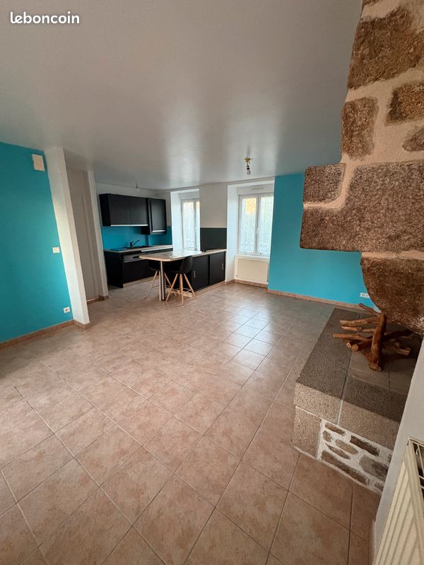 Maison 3 pièces 65 m² · à Vire Normandie · 65 m² · 680 €/mois