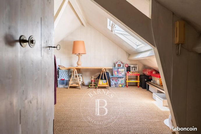 Maison 6 pièces 121 m² — 10