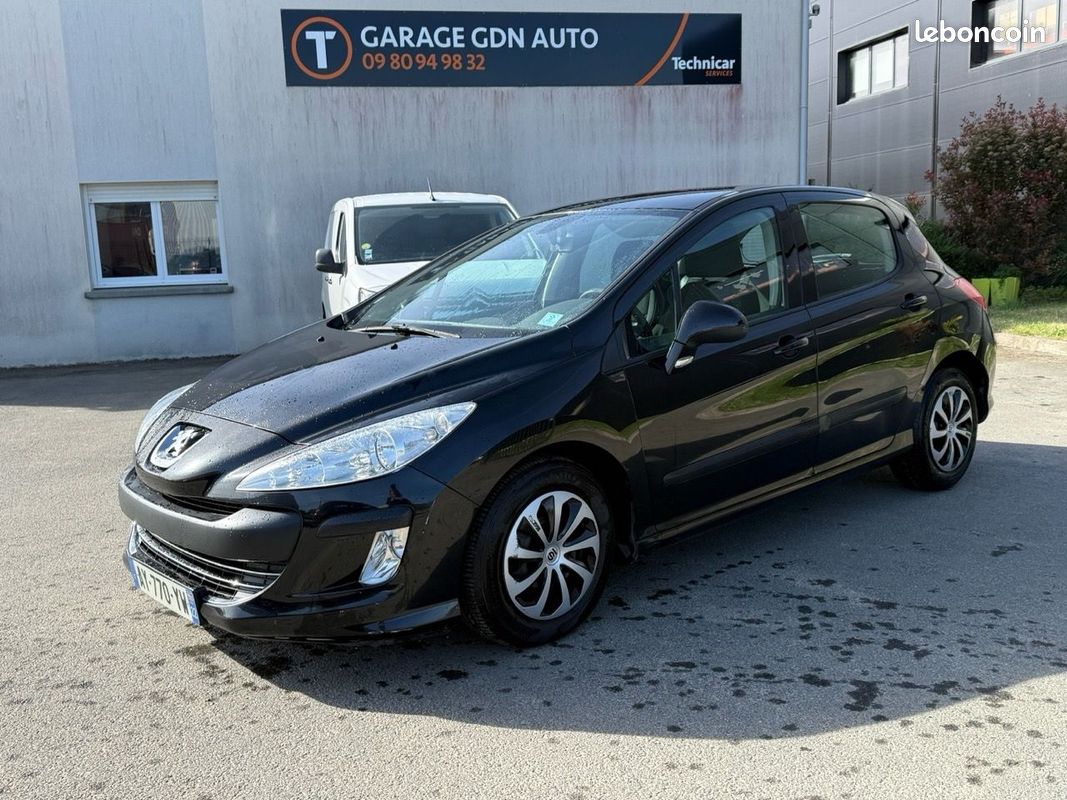Peugeot 308 1.6 HDI92 FAP CONFORT PACK 5P (image 1)