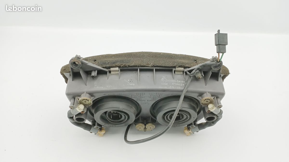 Optique (feux)(phare) HONDA CBR 1000 F 1993 - 1996 (image 3)