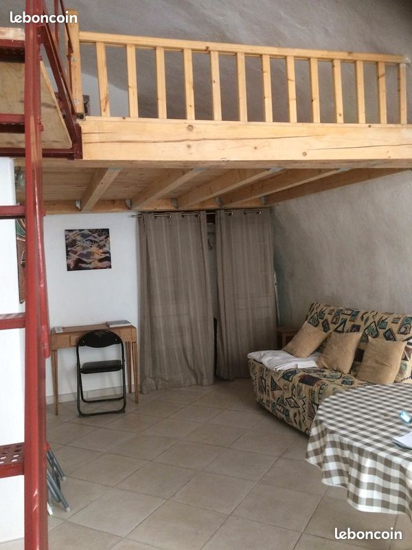 Appartement vouté rez de chaussée près du vieux port La Ciotat (image 4)