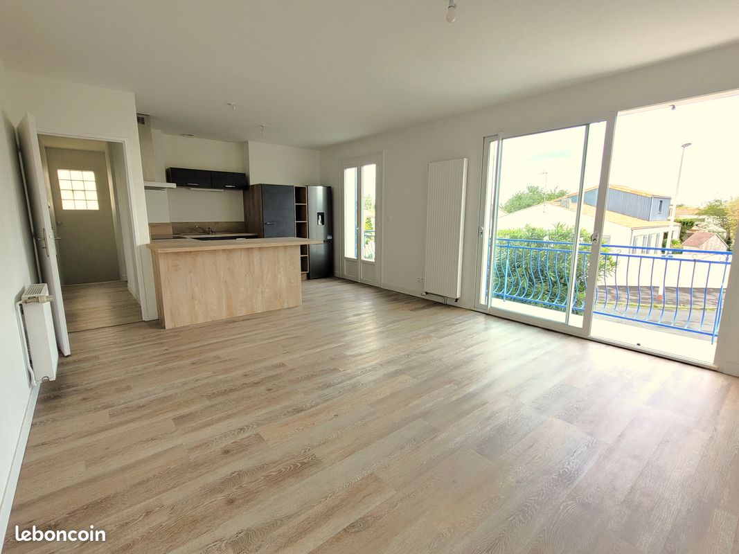 Appartement 4 pièces 80 m² · à Angoulins · 80 m² · 1 130 €/mois