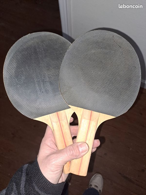 2 Raquettes De Ping Pong Vintage Manufrance - Toile émeri, Occasion En Très Bon état