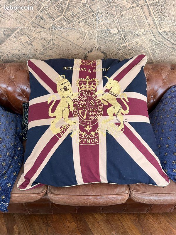 Gros coussin Betjeman & Barton union jack (image 1)