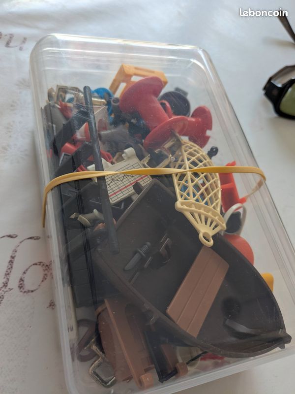 Playmobil : lot important d'accessoires divers et variés (image 4)